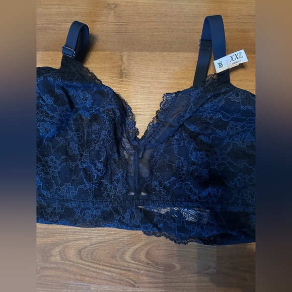 Victoria's Secret Other - Victoria's Secret Midnight Lace Bralette